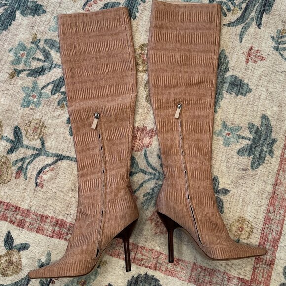 Vintage Gucci A/W 1999 Pink Silk Pleated Thigh High boots (38) - Picture 2 of 6